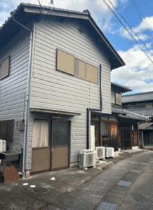 山南町谷川戸建て
